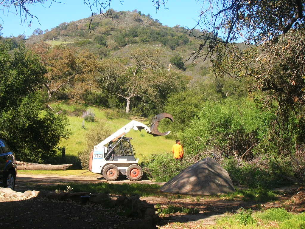 Land Clearing and Brush Removal Services in Murrieta. Free Quotes. Low Rates!